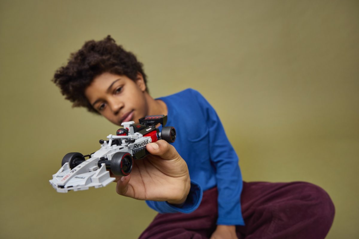 LEGO Speed Champions 77259 Audi Revolut F1 Team R26 6 1200x800