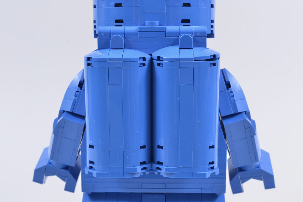 LEGO 40921 Minifigura de Astronauta Azul em Escala Ampliada 15 1200x800