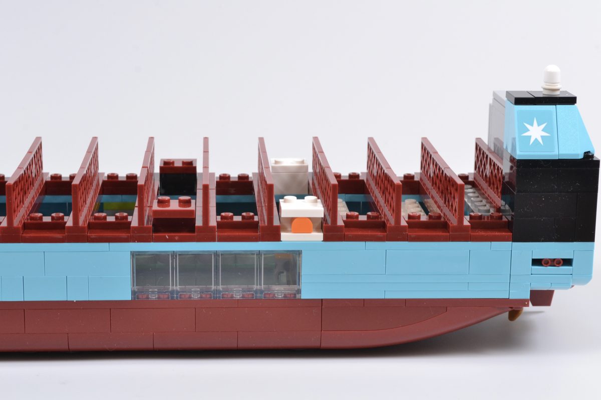 LEGO 40955 Navio Porta-Contêineres Maersk de Combustível Duplo 19 1200x800