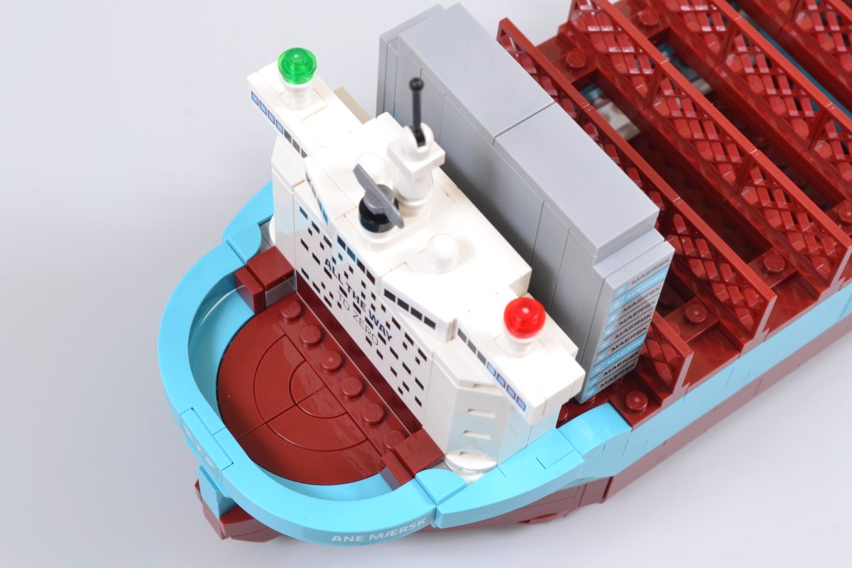 LEGO 40955 Navio Porta-Contêineres Maersk de Combustível Duplo 20 1200x800