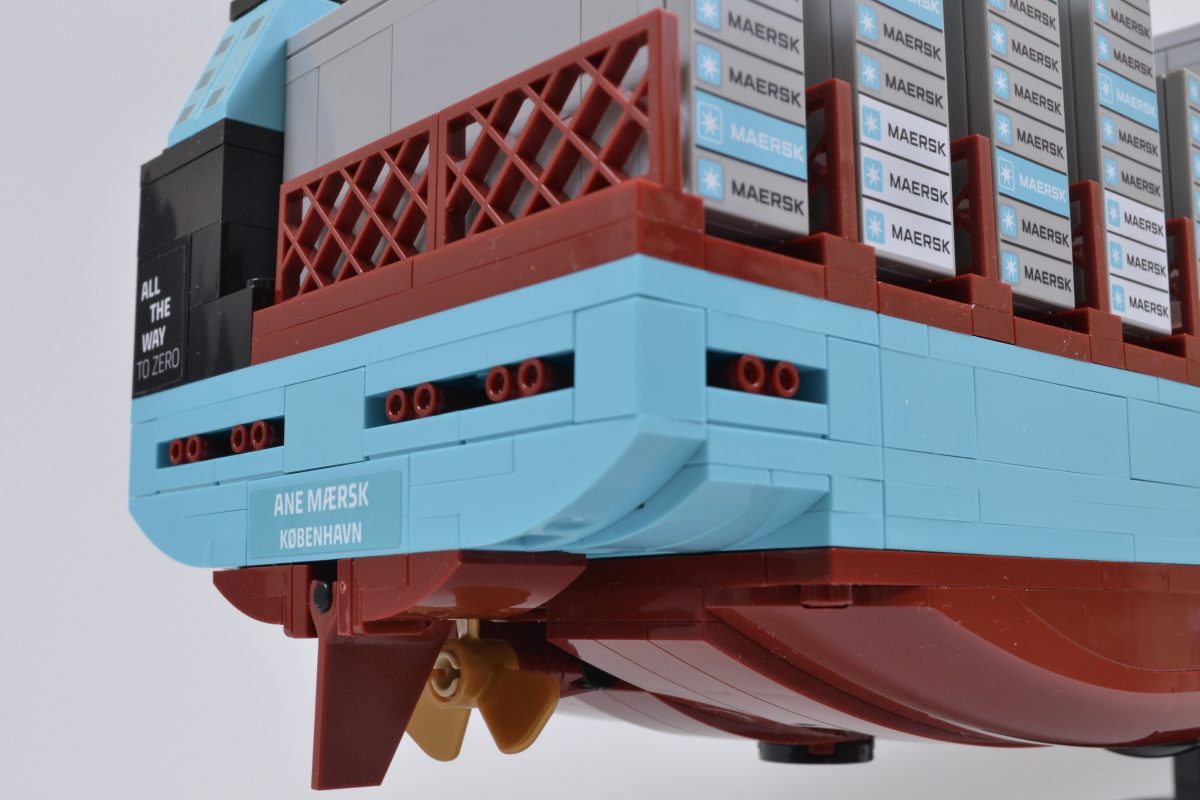 LEGO 40955 Navio Porta-Contêineres Maersk de Combustível Duplo 6 1 1200x800