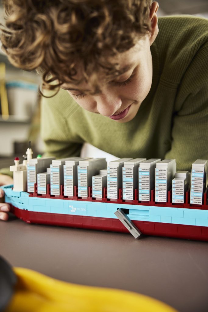 LEGO 40955 Maersk Dual Fuel Containerschiff 9 683x1024