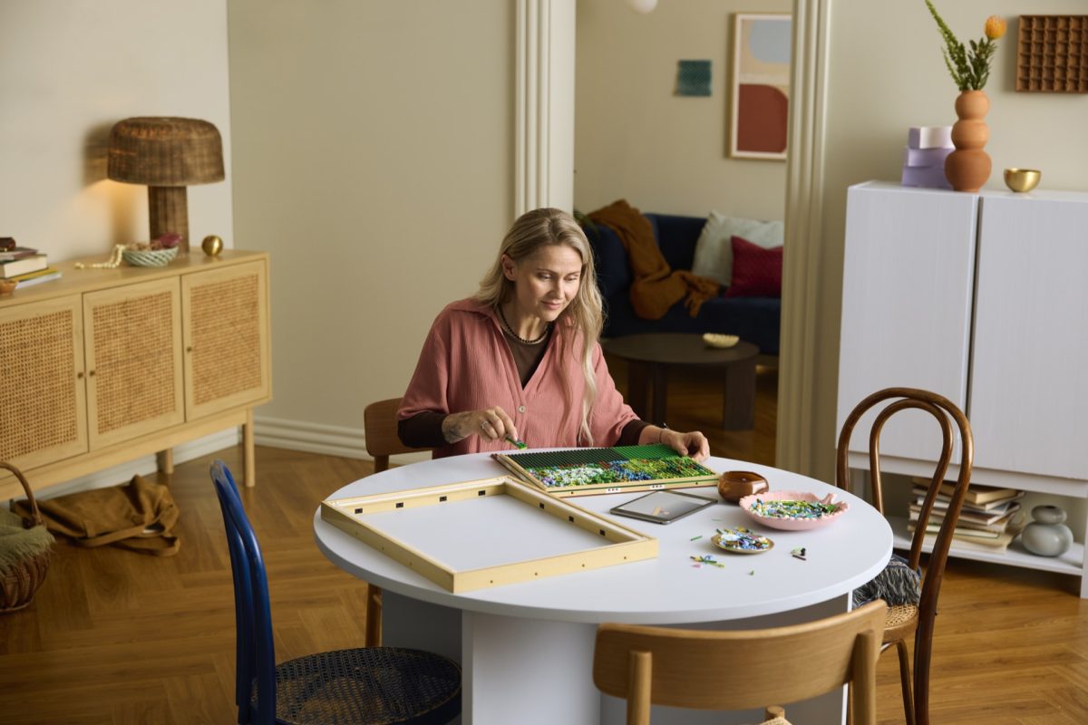 LEGO Art 31220 Claude Monet – Brücke über einen Seerosenteich 12 1200x800