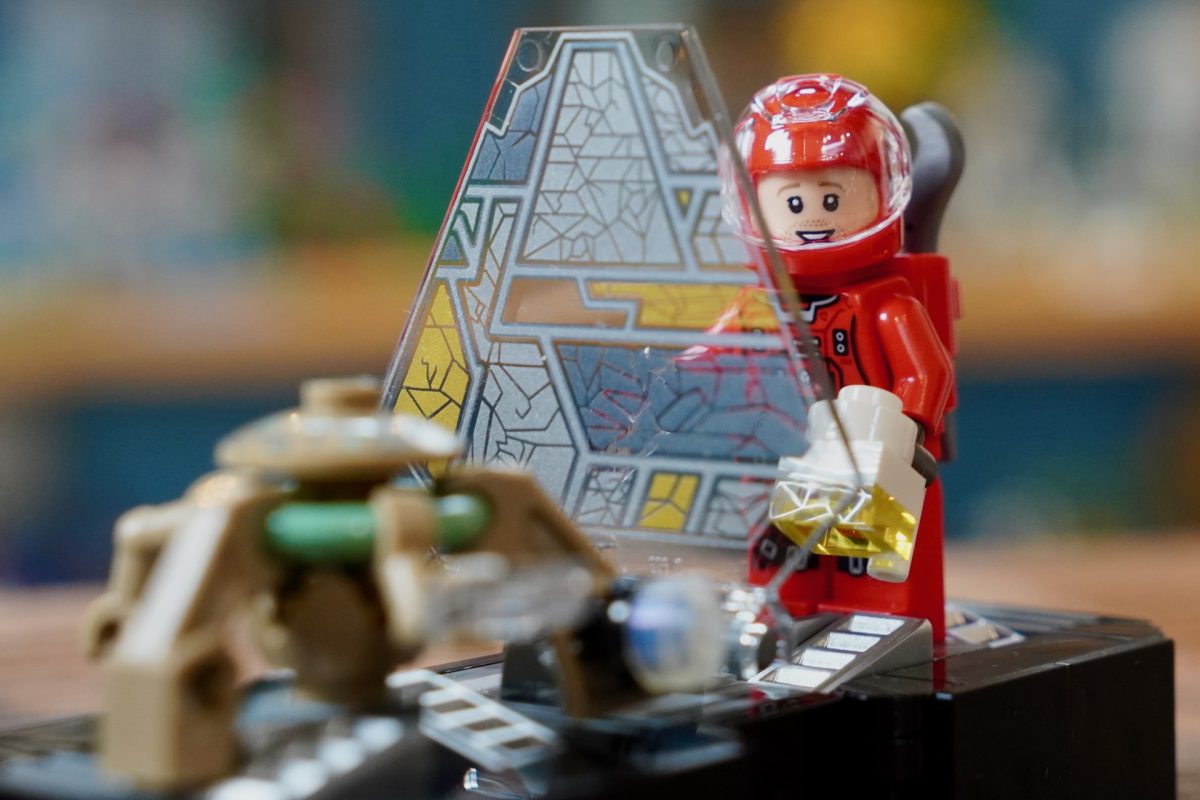 Análise do LEGO Icons 11389 Projeto Ave Maria 13 1200x800