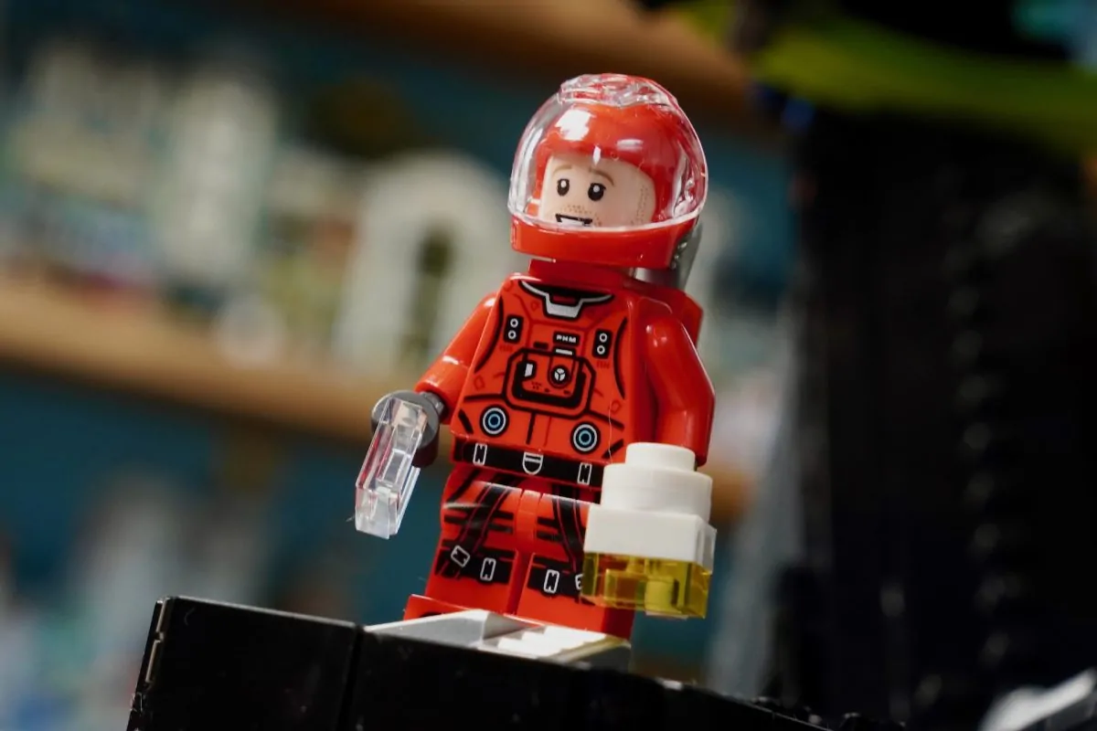 Análise do LEGO Icons 11389 Projeto Ave Maria 36 1200x800