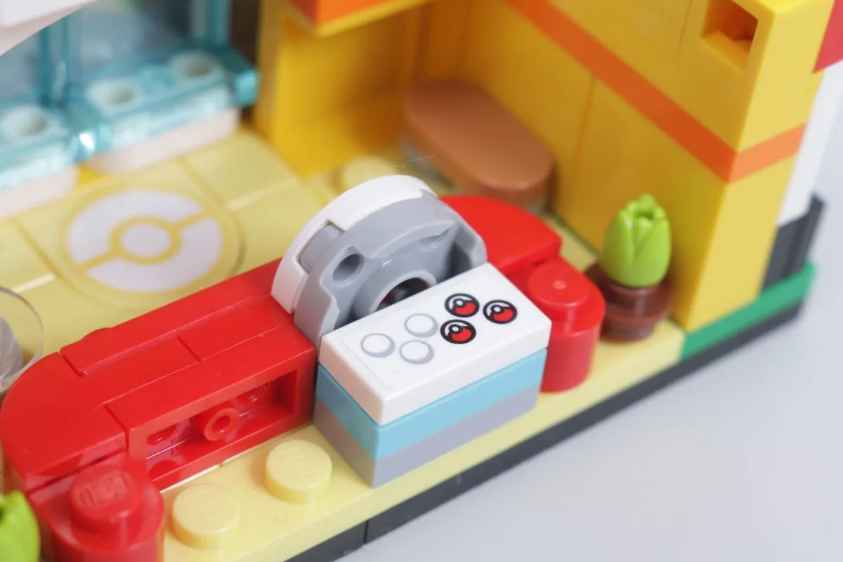 LEGO Pokémon 40911 Mini Pokémon Center Testbericht 5 1200x800