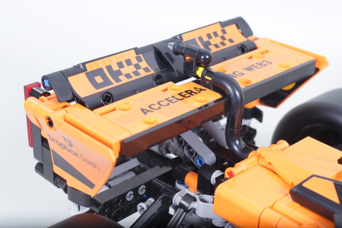 LEGO Technic 42228 McLaren MCL39 F1 Car review 16 1200x800