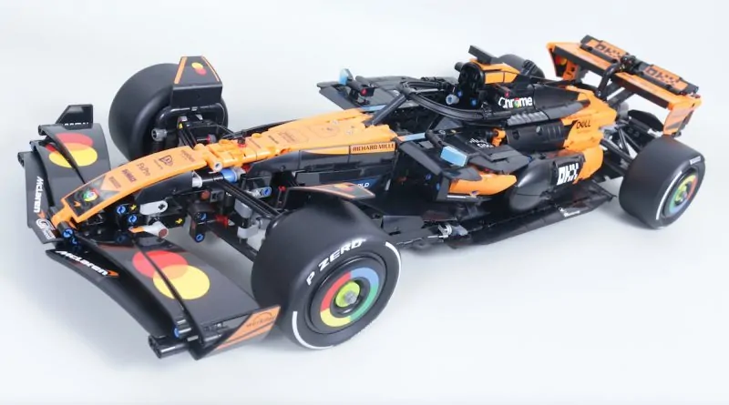 Análise do carro LEGO Technic 42228 McLaren MCL39 F1