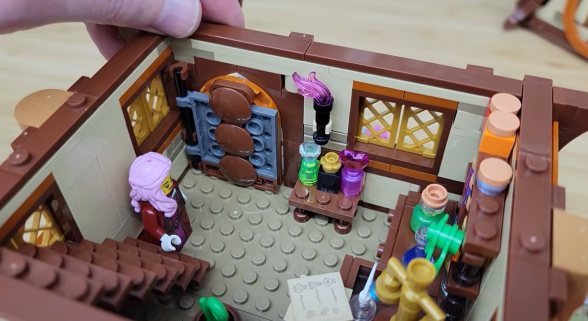 Bricklink Designer Program Serie 7 Alchemist Shop Rezension von Alex Nunes 7 1200x655