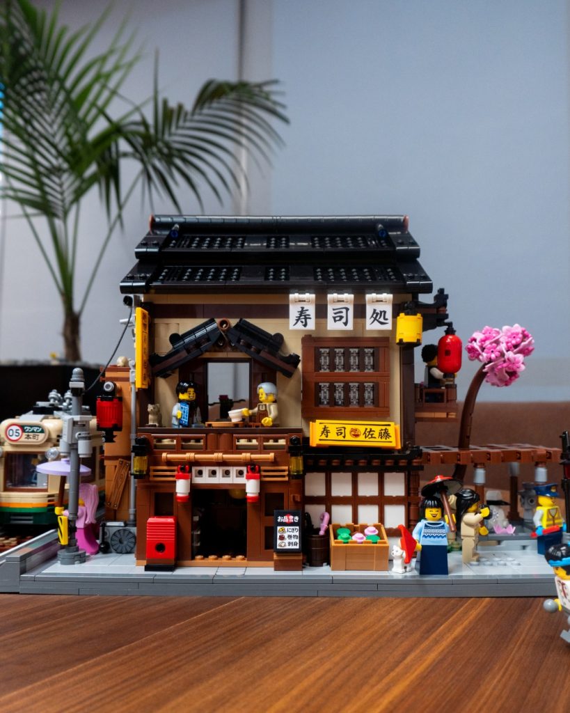 Bricklink Serie 7 Sushi-Restaurant Instagram 3 819x1024