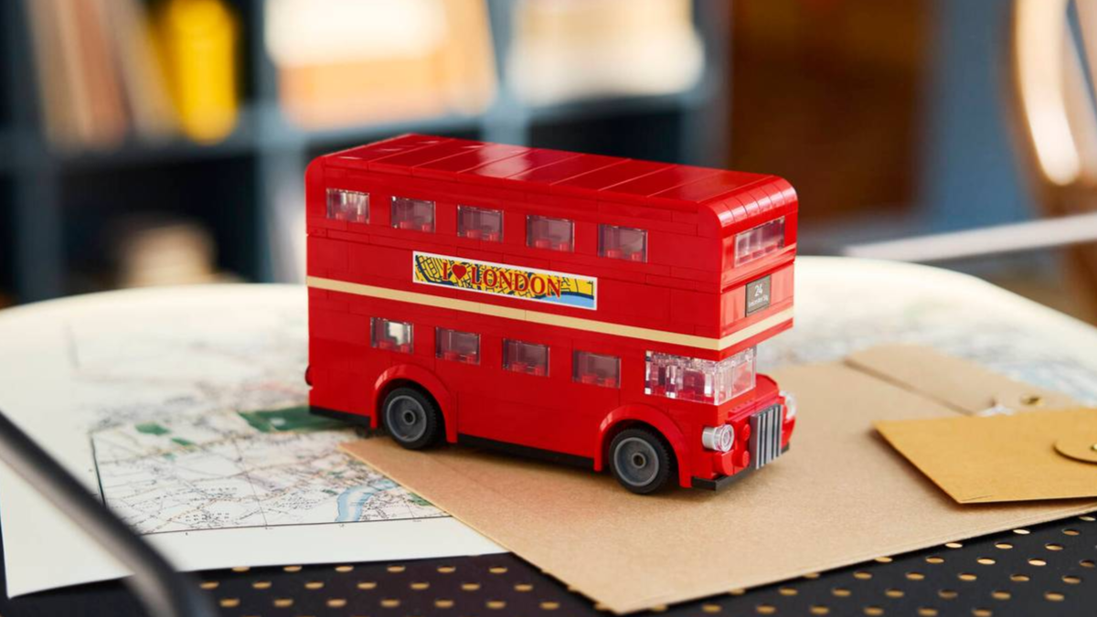 lego 40953 london bus lifestyle featured