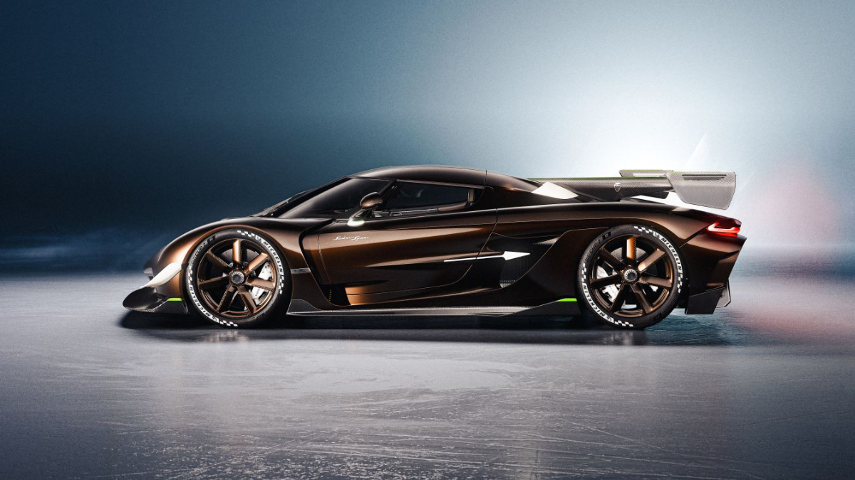 Lancia Sadairs di KOENIGSEGG in primo piano