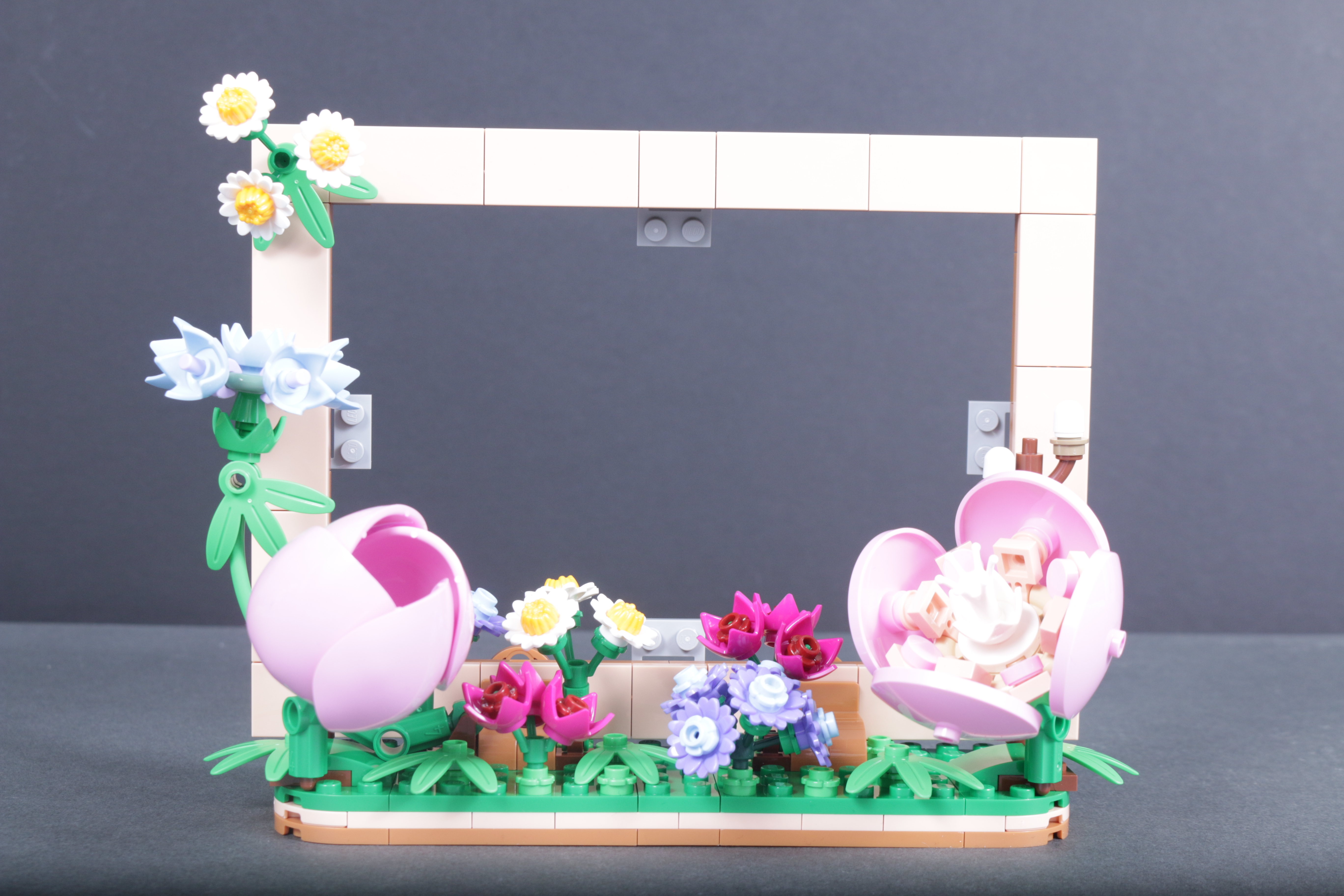 Análise do conjunto LEGO Botanicals 40916 Moldura Floral (Brinde com Compra) - Nota 1