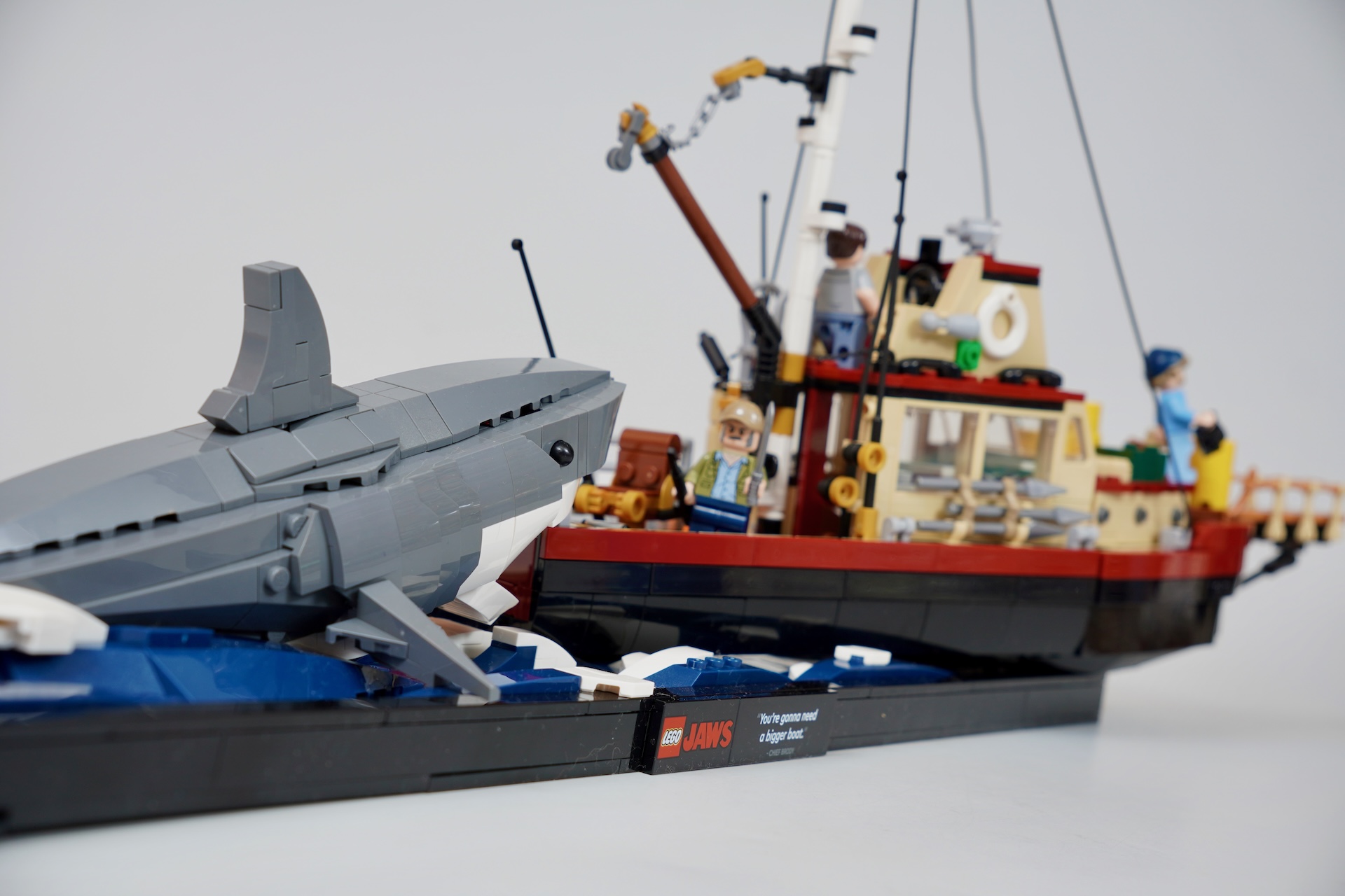 LEGO Ideas 21350 Jaws critique-13