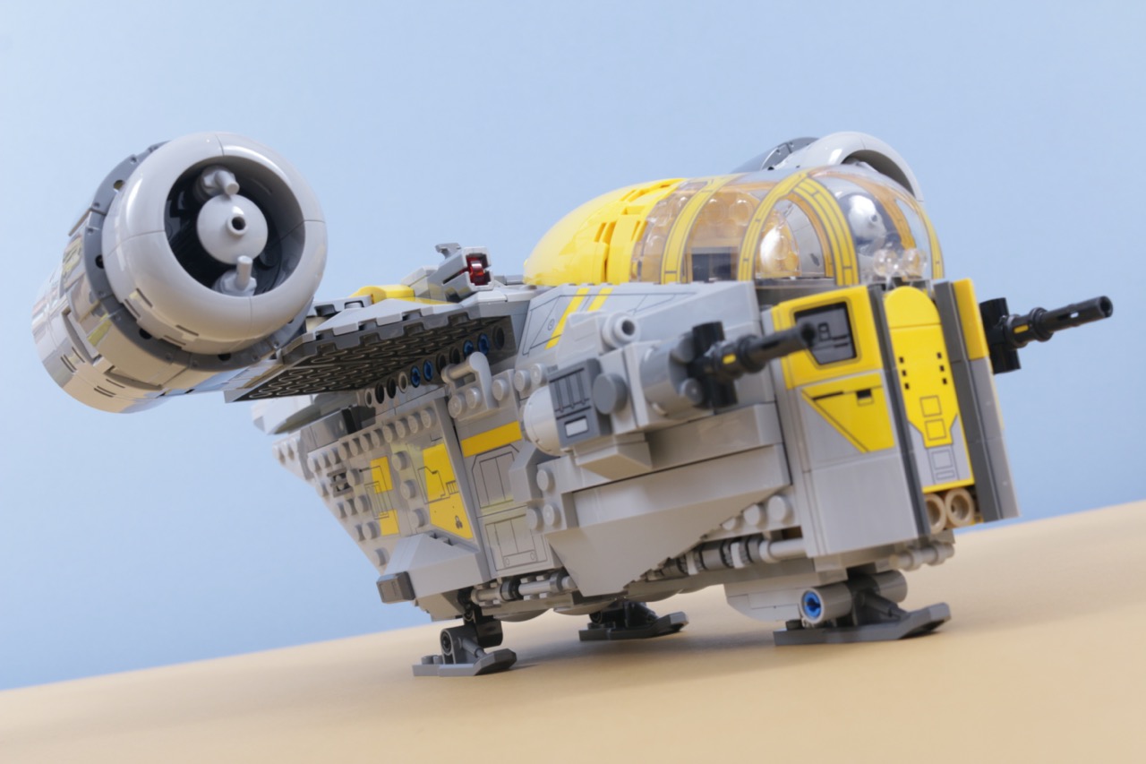 LEGO Star Wars 75447 The Razor Crest 75292 The Razor Crest comparison 27 Large