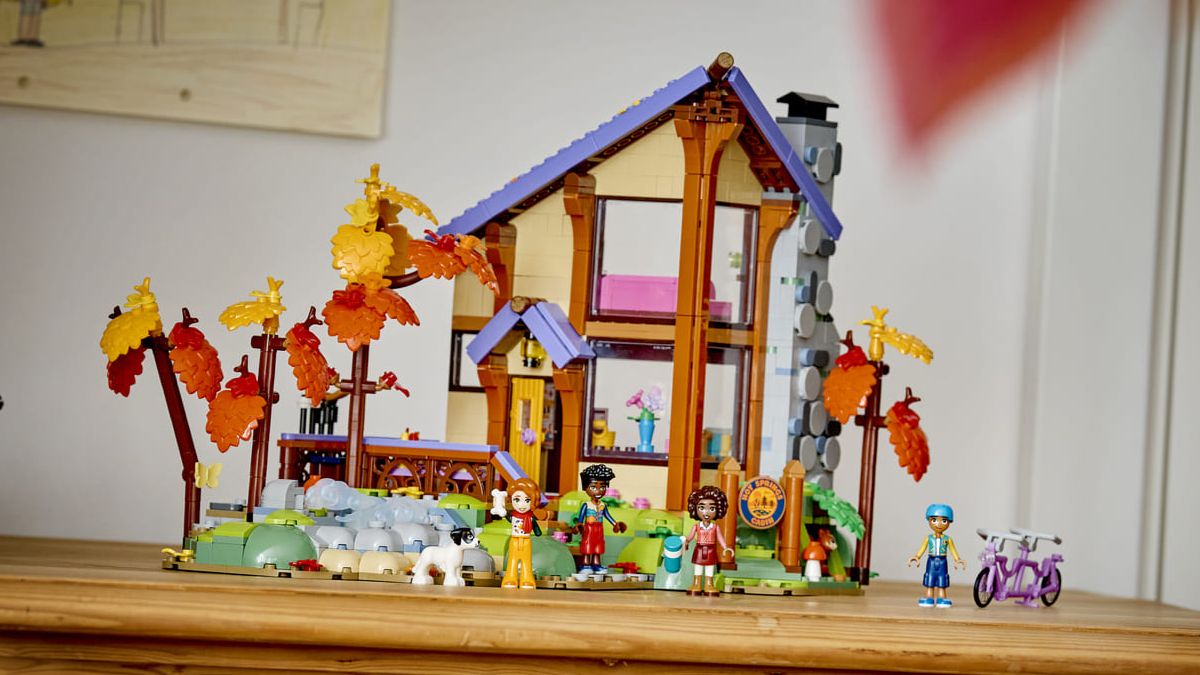 lego friends 42705 lifestyle featured