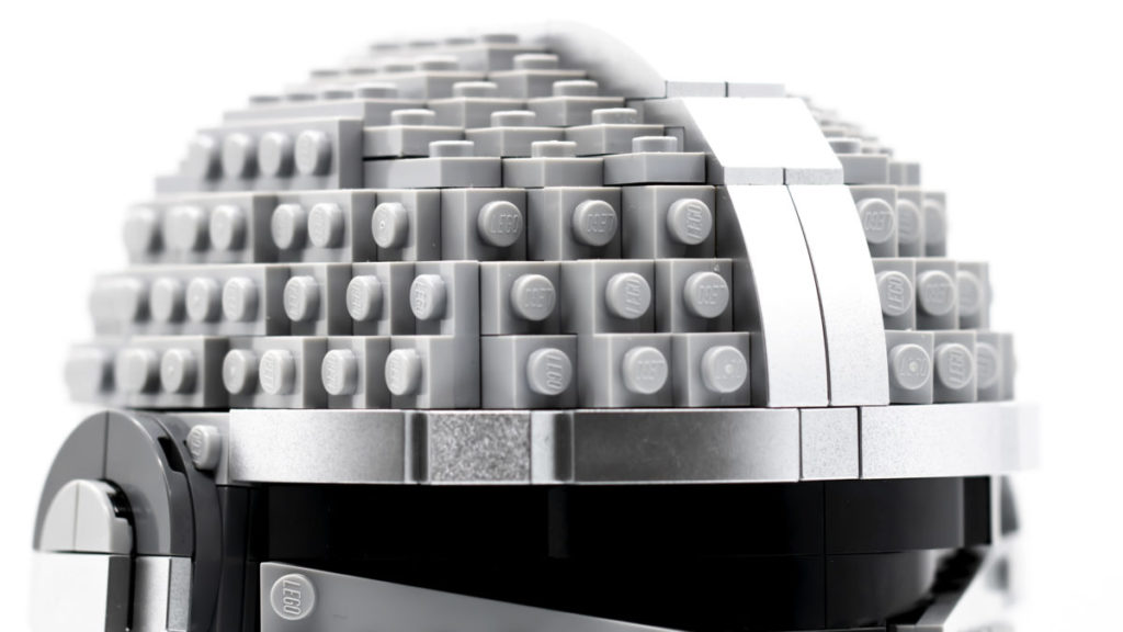 75328 The Mandalorian Helmet 14 1024x576