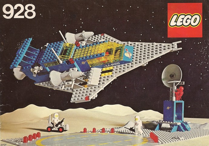 928 Space Cruiser and Moonbase