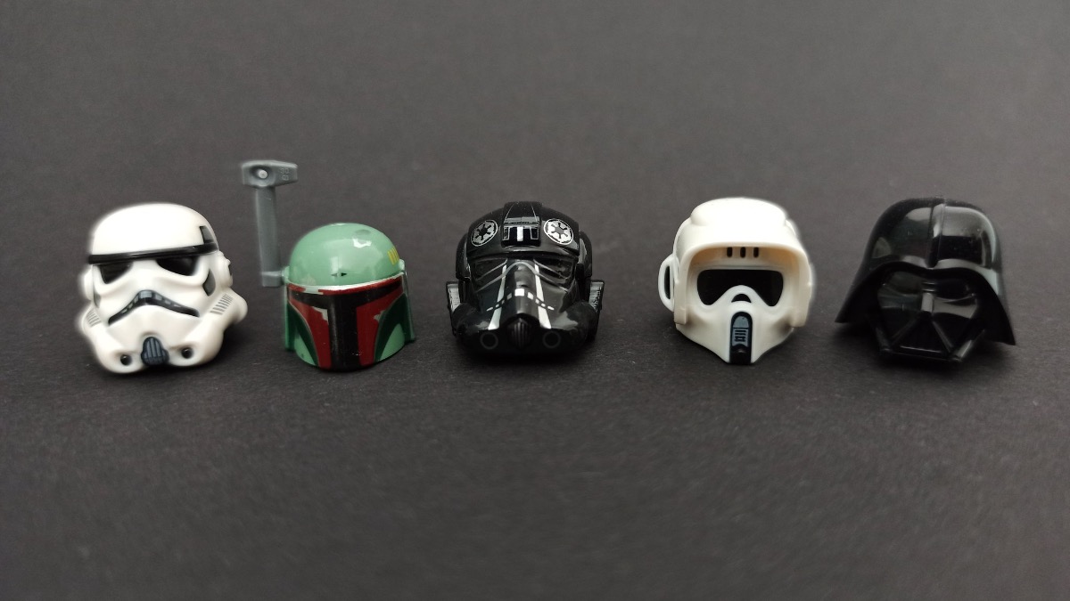 Brick Pic Of The Day Helmet Collection Featured