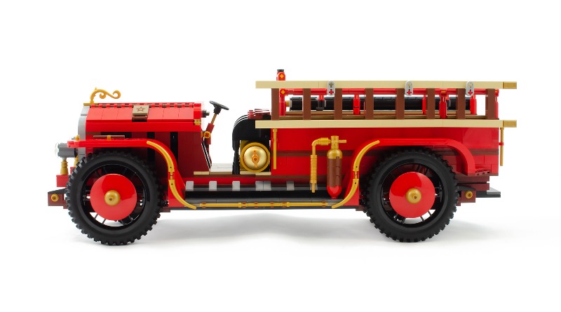 BrickLink AFOL Designer Program Antique Fire Engine Featured