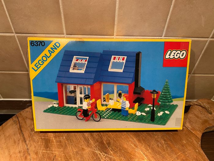 mekanisme Af Gud Eftermæle Rare vintage LEGO sets up for auction