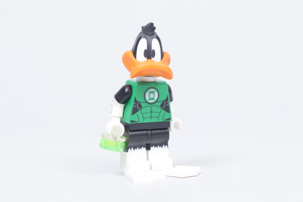 How to build your own LEGO Green Loontern minifigure Daffy Duck Green Lantern 8
