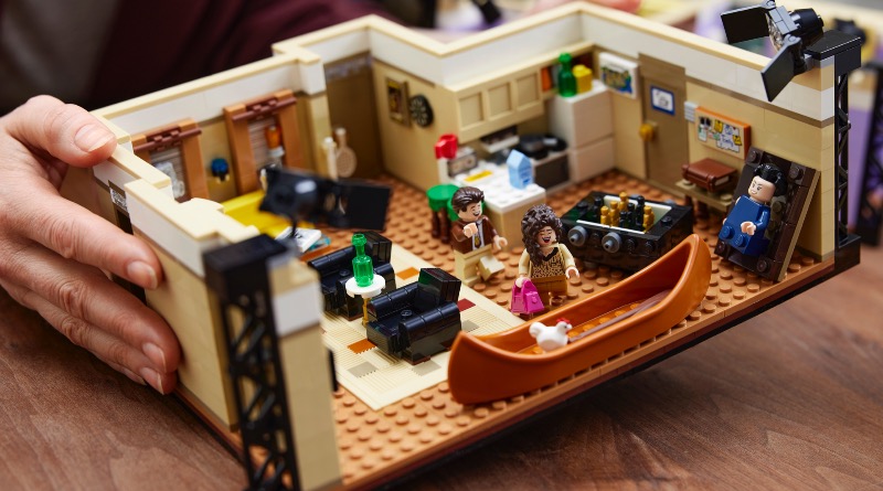LEGO 10292 Friends Apartments officially revealed