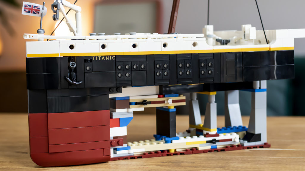 LEGO 10294 Titanic 11