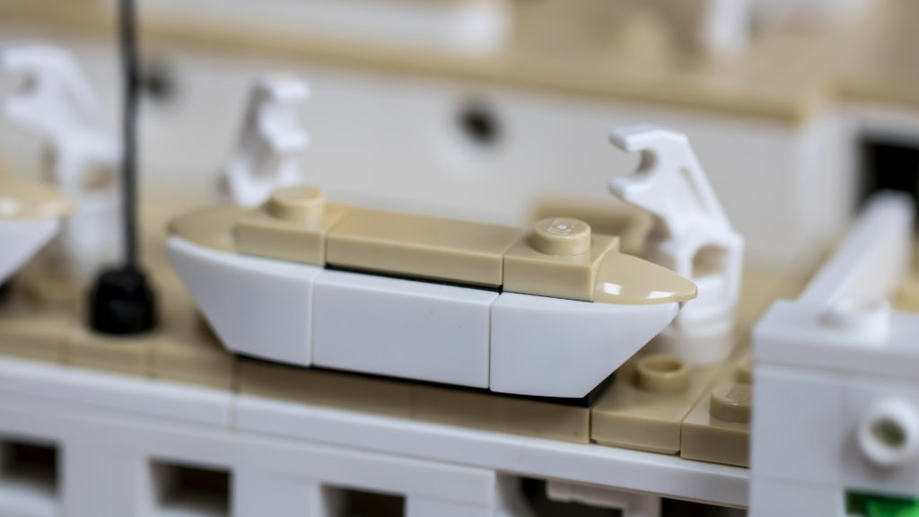 LEGO 10294 Titanic 36
