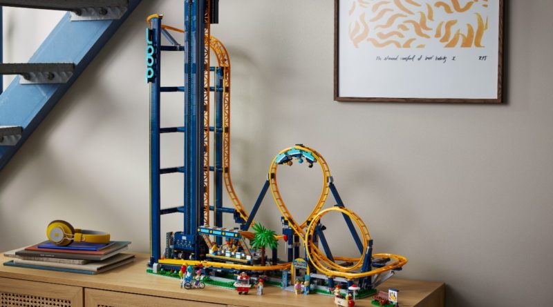 LEGO 10303 Loop Coaster lifestyle 2 featured