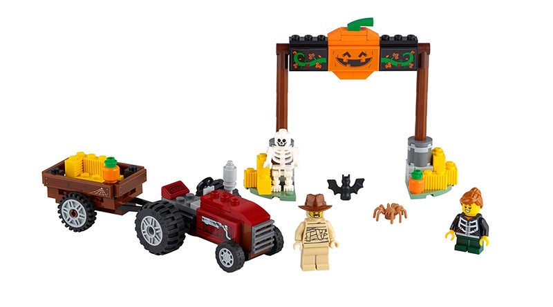LEGO 40423 Halloween Hayride featyured