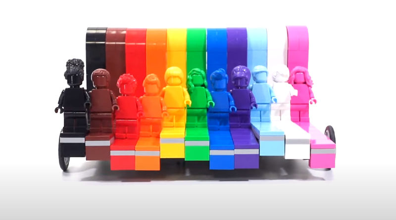 LEGO 40516 ყველასთვის შესანიშნავია აღლუმი