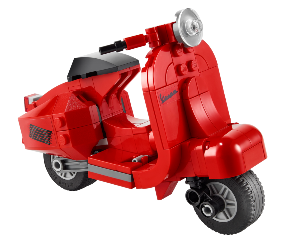 Every licensed motorcycle set from LEGO Technic and beyond