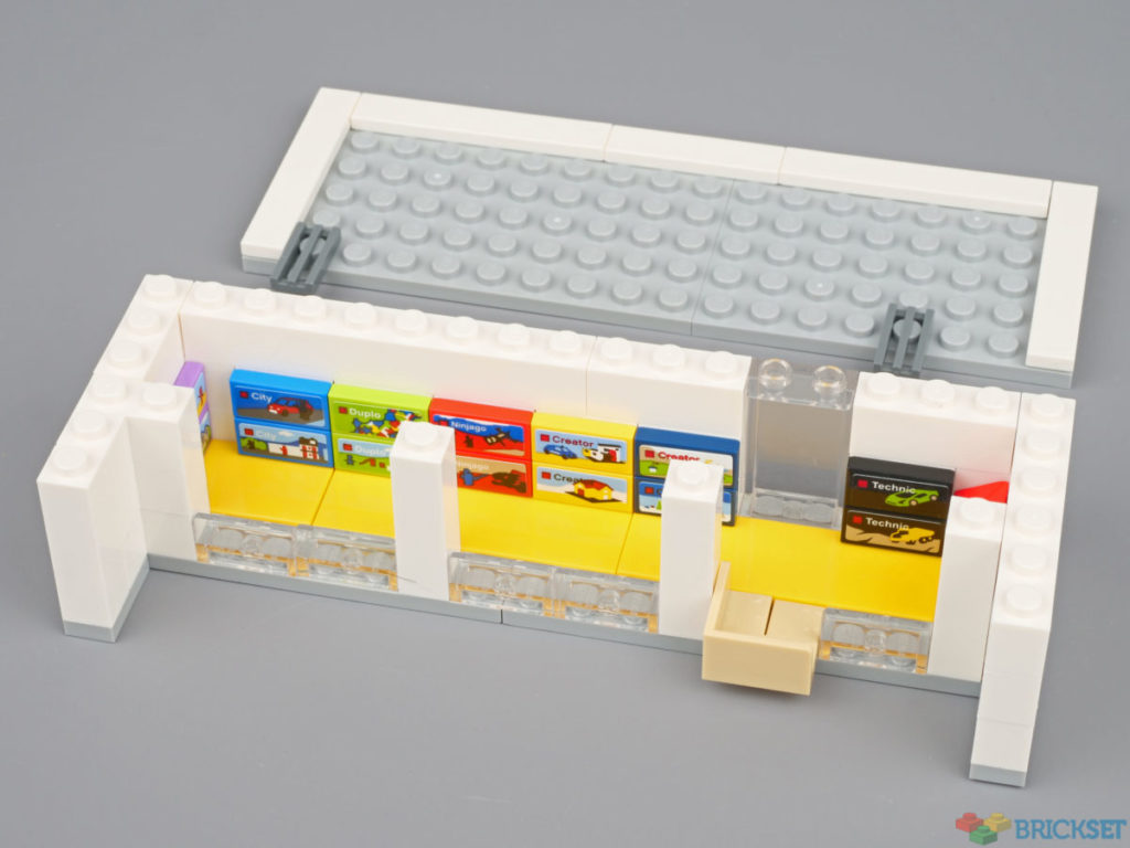LEGO 40528 LEGO Brand Retail Store 7