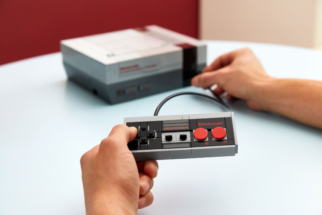 LEGO 71374 Nintendo Entertainment System NES 25