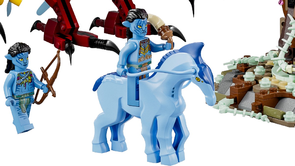 An Avatar riding a Direhorse basically a sixlegged pandorian horse  HIVE