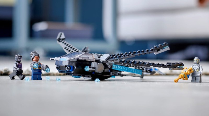 First look at LEGO Marvel 76186 Black Panther Dragon Flyer - Brick