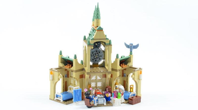 LEGO 76398 Hogwarts Hospital Wing review 1