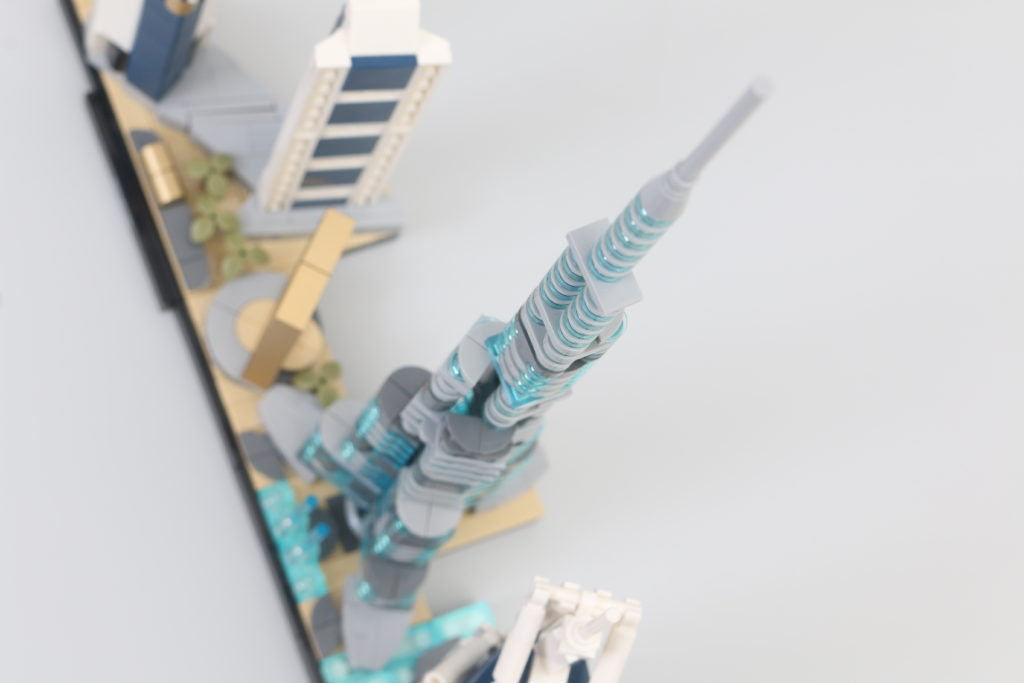 LEGO Architecture 21052 Dubai review 10