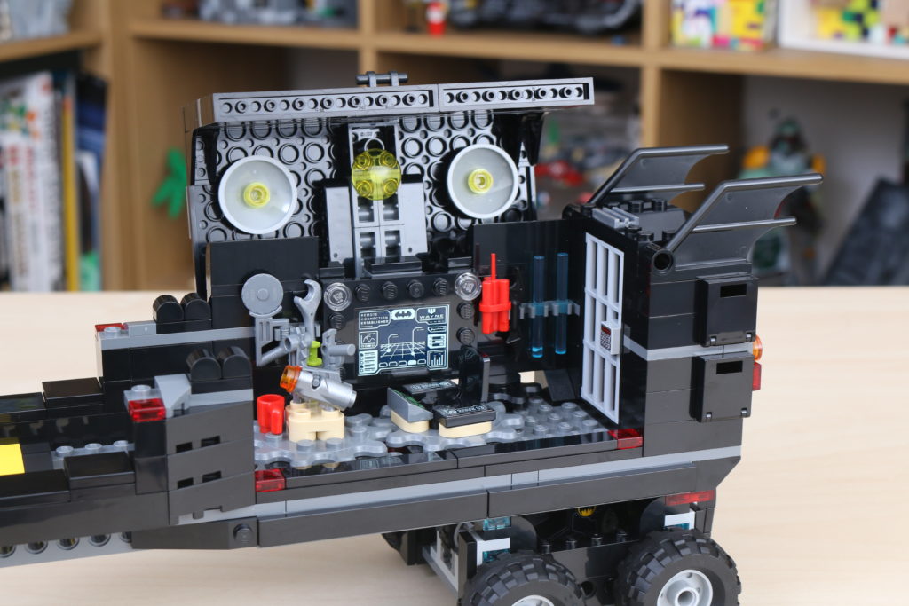 LEGO Batman 76160 Mobile Bat Base review 19