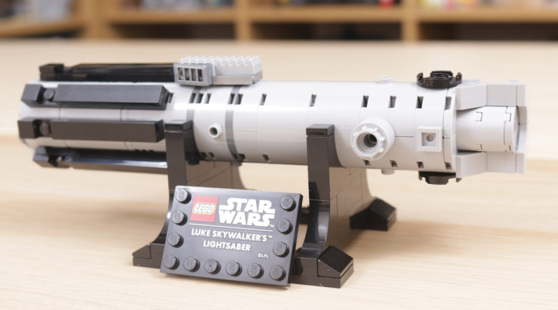 LEGO Black Friday Star Wars 40483 Luke Skywalkers Lightsaber review title