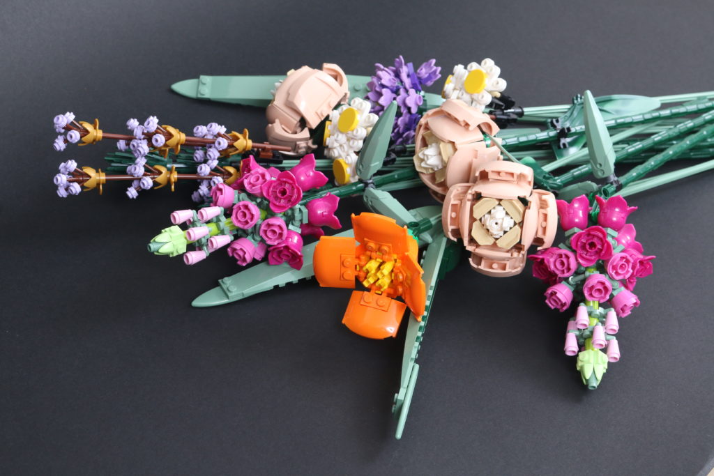 LEGO Botanical Collection 10280 Flower Bouquet review and gallery