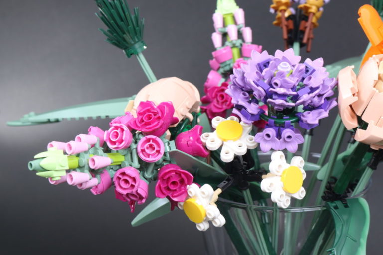 LEGO Botanical Collection 10280 Flower Bouquet review and gallery