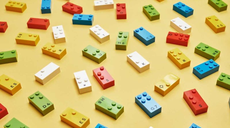 LEGO Braille Bricks available to buy on Pick a Brick