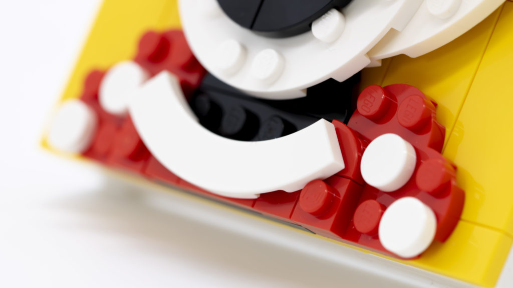 LEGO Brick Sketches 40457 Minnie Mouse 6