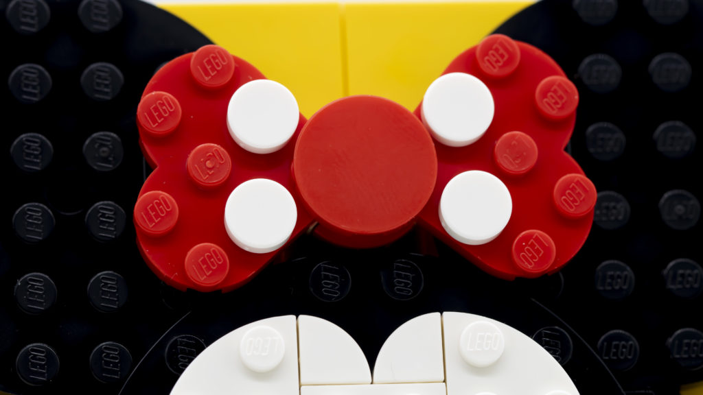 LEGO Brick Sketches 40457 Minnie Mouse 9