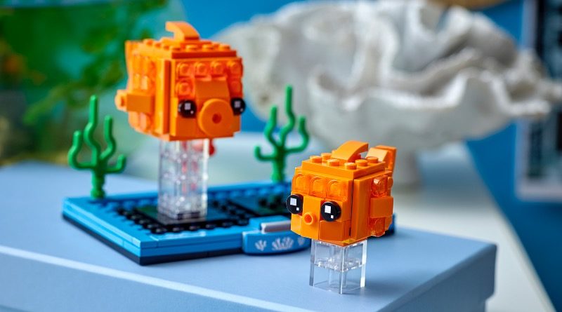LEGO BrickHeadz 40442 Goldfish featured