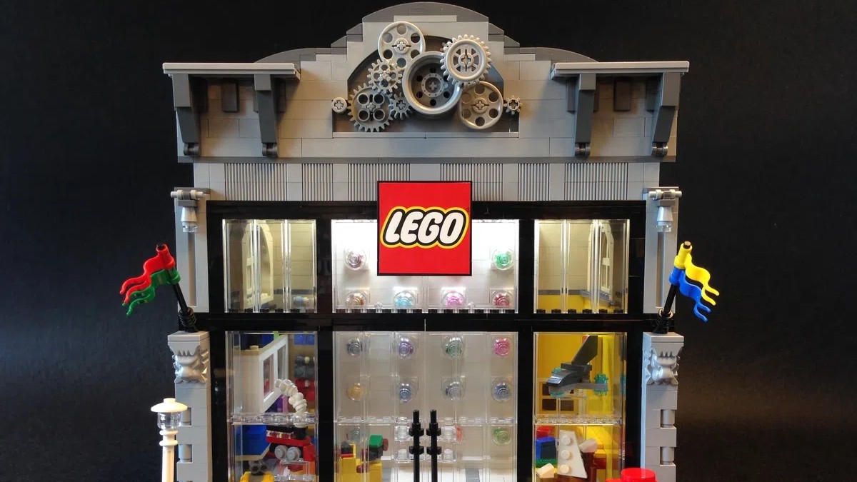 LEGO BrickLink Designer Program Modular Lego Store Featured