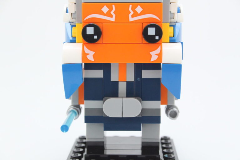 LEGOBrickheadzStarWars40539AhsokaTanoreseña101 Brick Fanatics