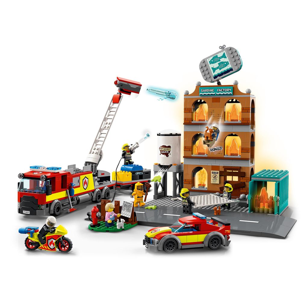 LEGO CITY 60321 Fire Brigade Operation 8